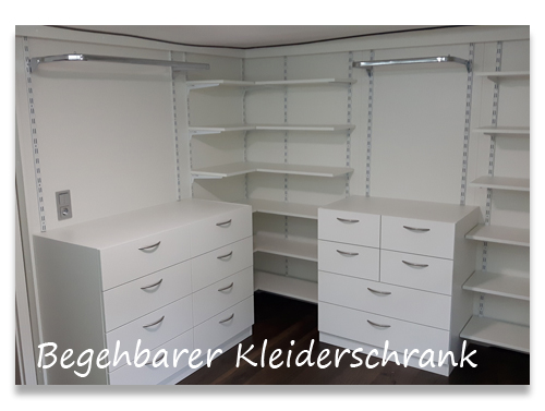 Kleiderschrank